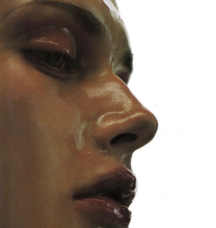 Glossy skin in profile